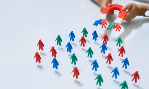 Representation of a magnet attraction of clients that make reference to a marketing strategy about lead magnet or an account based marketing